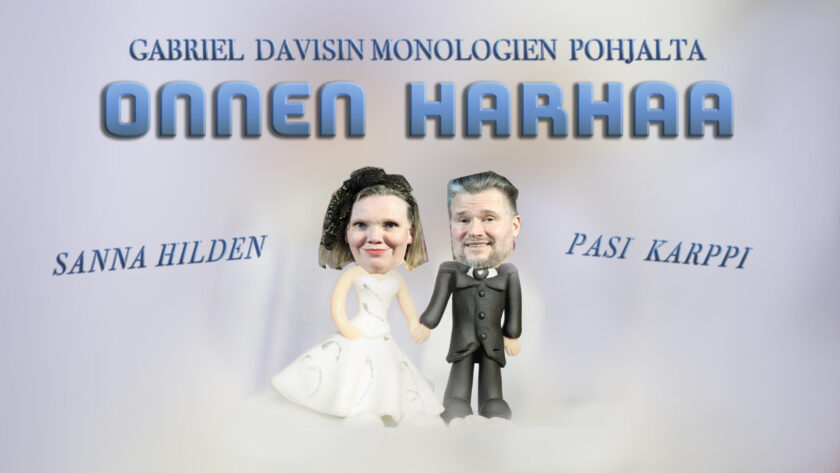 Sanna Hilden ja Pasi Karppi fotoshopattuna hääkakun koristeiksi.