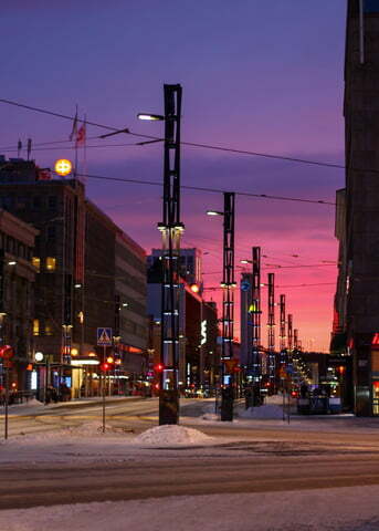 A picture of the main street of Tampere, Hämeenkatu.